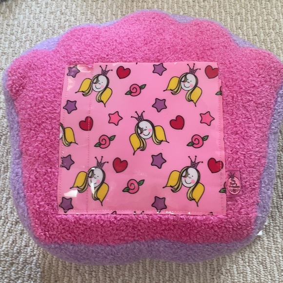 Blankets&Beyond pink & purple plush crown cushion - Picture 2 of 5